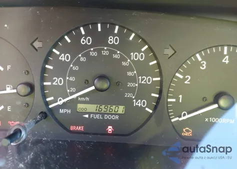 2000 Toyota Camry Le z USA, uszkodzony, nr VIN 4T1BG22K8YU627611